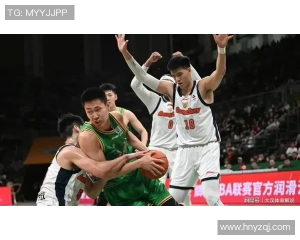 辽宁男篮与广东队季后赛对决精彩回顾与分析